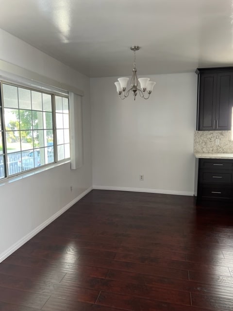 Building Photo - 1607 N Wilton Plz