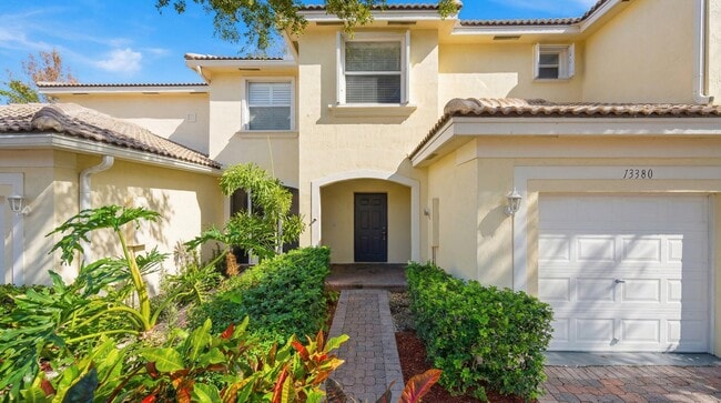 Building Photo - 13380 Georgian Ct