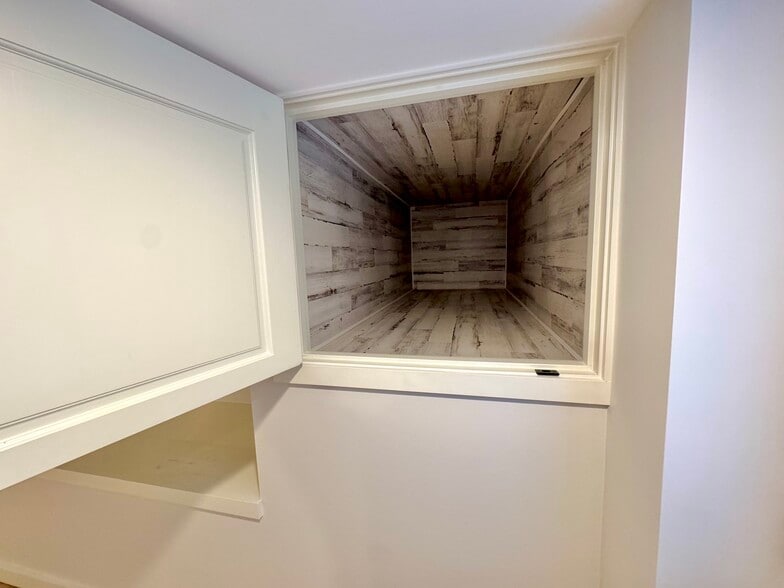 Building Photo - 7419 Keen Way N