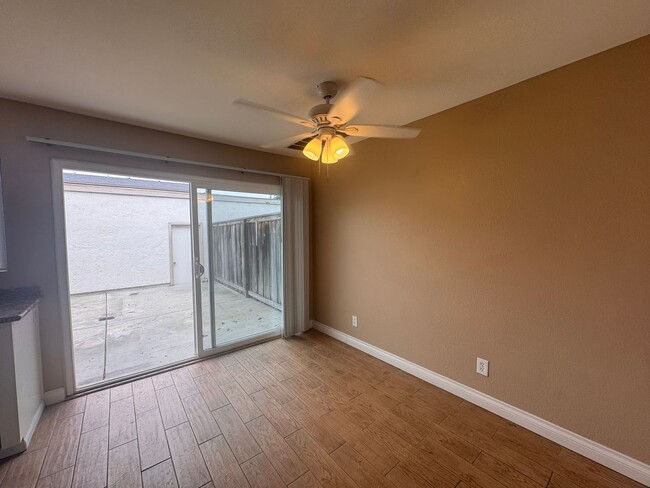 Building Photo - Available Move In Today!! Beautiful Two St...