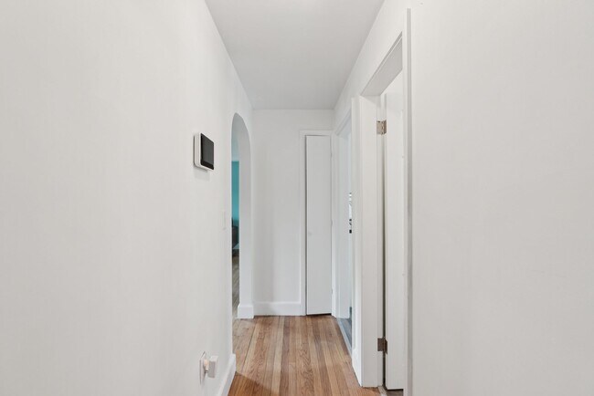 Building Photo - 67 Cutts Rd