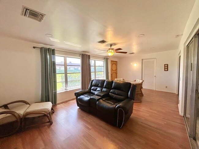 Building Photo - 5780 Fernley Dr W