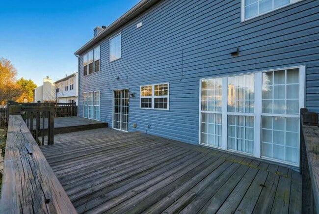 Building Photo - 370 Darter Run NW