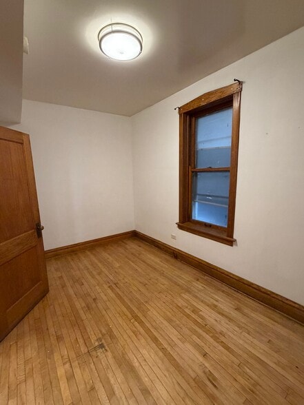 Building Photo - 2931 W 24th Blvd