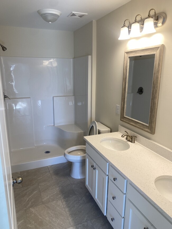 Building Photo - 3277 Spiral Ln