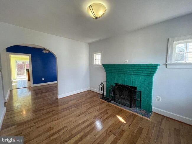 Building Photo - 3211 Varnum St