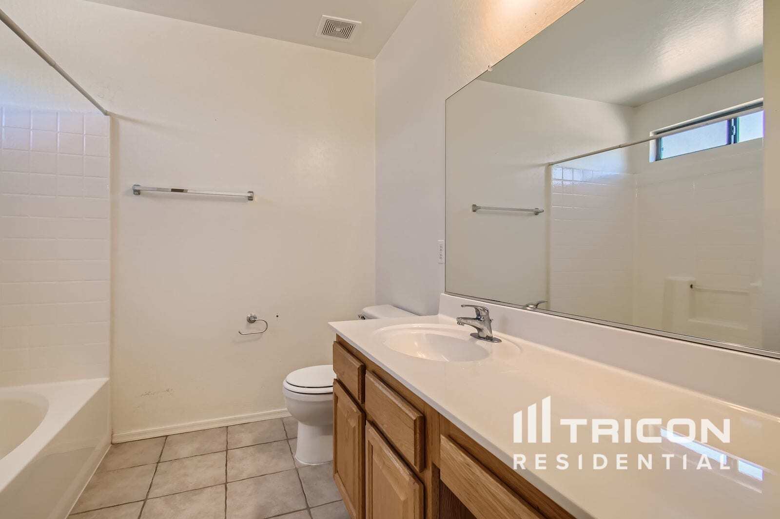 Building Photo - 3583 S 159th Ln