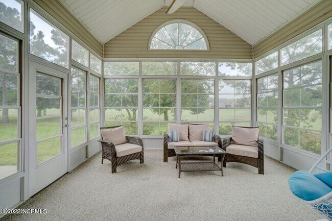 Building Photo - BEAUTIFUL BRICK HOME IN BRUNSWICK PLANTATION