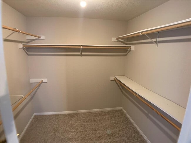 Building Photo - 2509 Riddle Rd