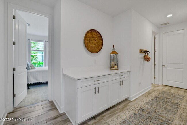 Building Photo - 175 Marquesa Cir