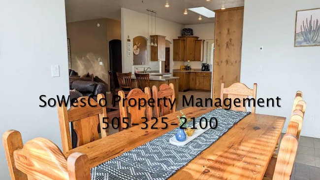 Building Photo - Beautifully Furnished Home on 2.5 acres