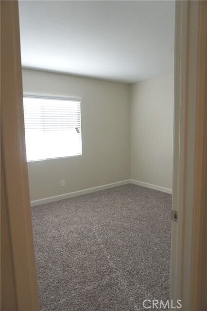 Building Photo - 33 Kelsey