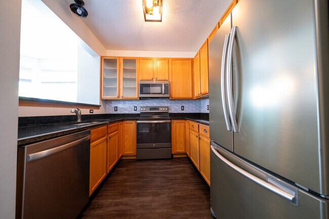 Building Photo - 799 Cobblestone Way