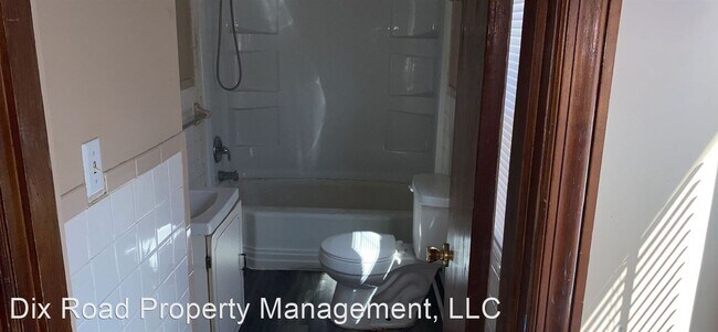 Building Photo - 3 br, 1 bath House - 1501 Smith Avenue,