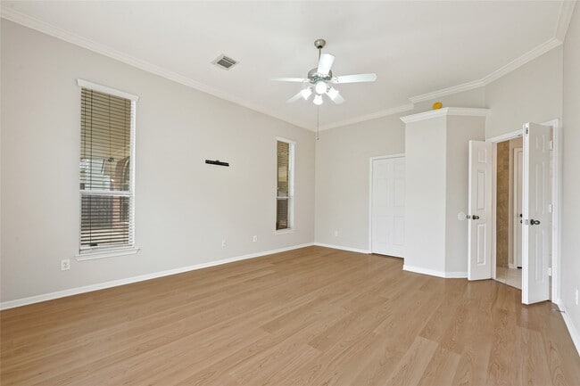 Building Photo - 17703 Riata Lk Dr