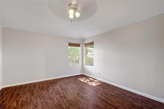 Building Photo - 7509 Spivey Dr