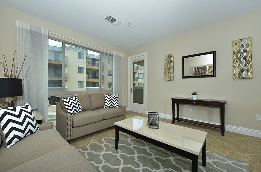 Building Photo - 3877 Pell Pl