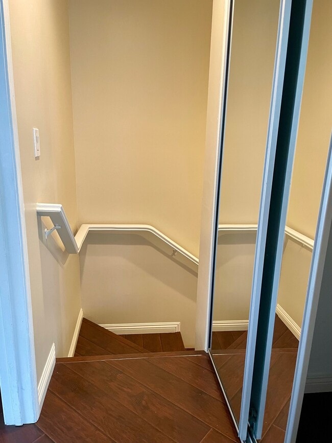 Building Photo - 2402 34th St