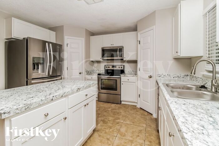 Building Photo - 469 Dominish Estates Dr