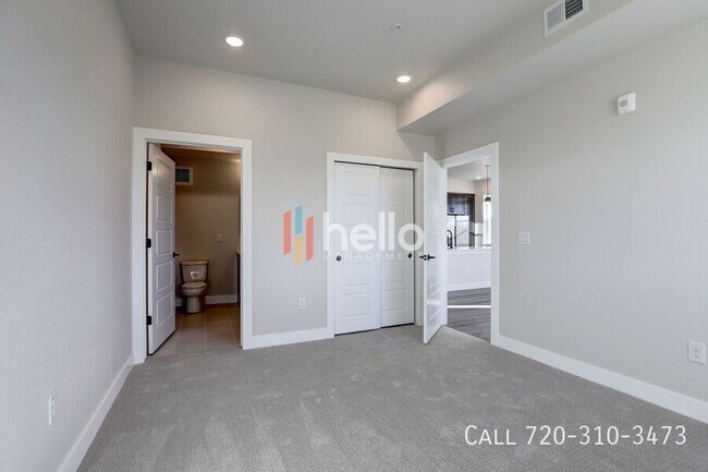 Building Photo - 1208 Quitman St