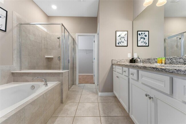 Building Photo - 7336 Oakmoss Loop