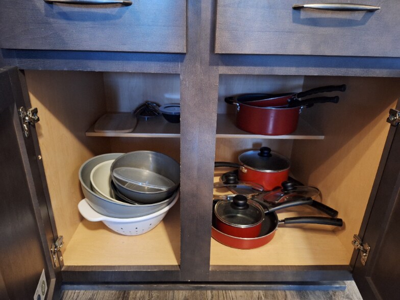 Building Photo - 545 Elm Grove Rd