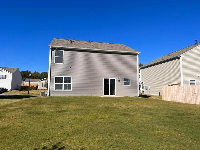 Building Photo - 127 Poplarville Dr
