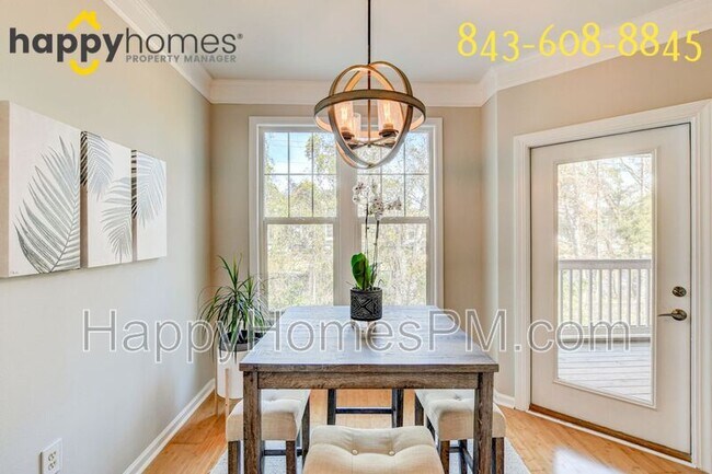 Building Photo - 2223 Chatelain Way