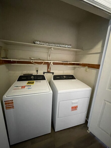 Building Photo - 1426 Maryland Ave