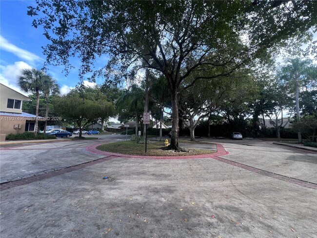 Building Photo - 7852 NW 7th Ct