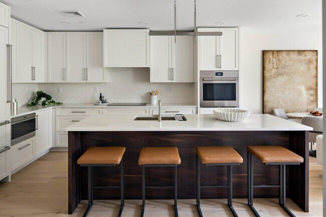 Building Photo - 20 Kinmonth Rd