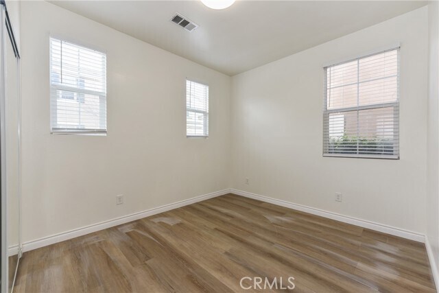 Building Photo - 6650 Mogano Dr