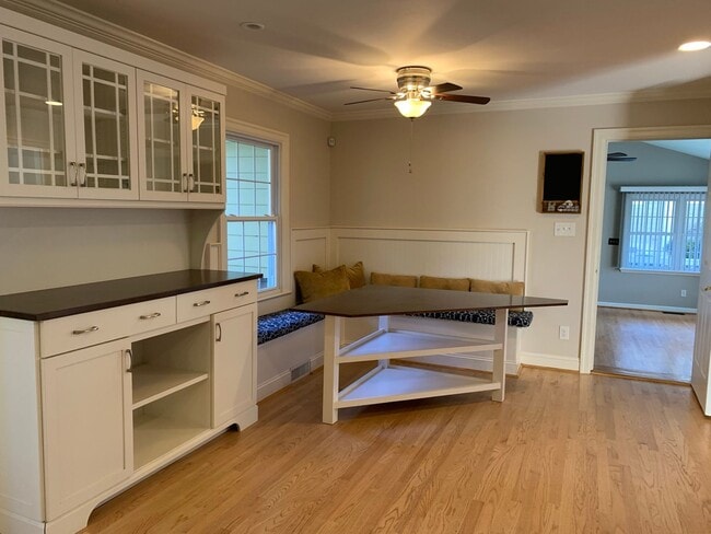 Building Photo - Available Now! 4 Bedroom (with office)-3 Bath- Pets negotiable