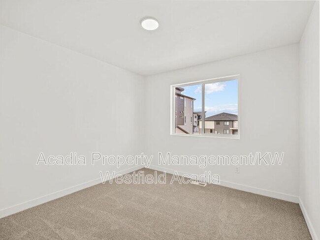 Building Photo - 232 E 860 S