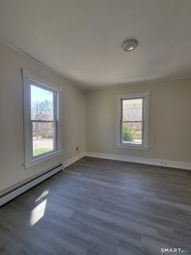 Building Photo - 21 Lewiston Ave