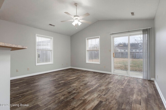 Building Photo - 8815 Woodpointe Blvd