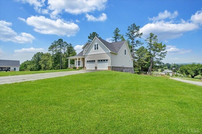 Building Photo - 1021 Lochwood Hl Dr