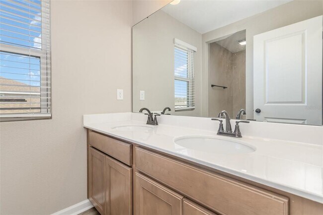 Building Photo - 4302 Southern Vis Lp