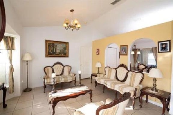 Building Photo - 610 Tamarin Ln