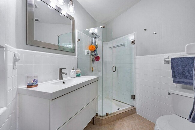 Building Photo - Beautiful Family Home in Boca Raton