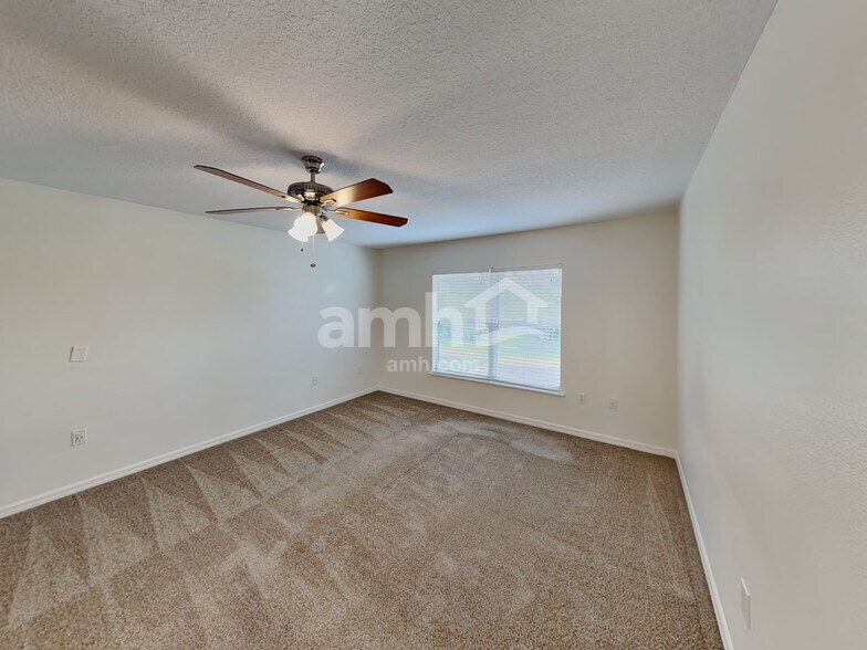 Building Photo - 209 King Arthur Ct