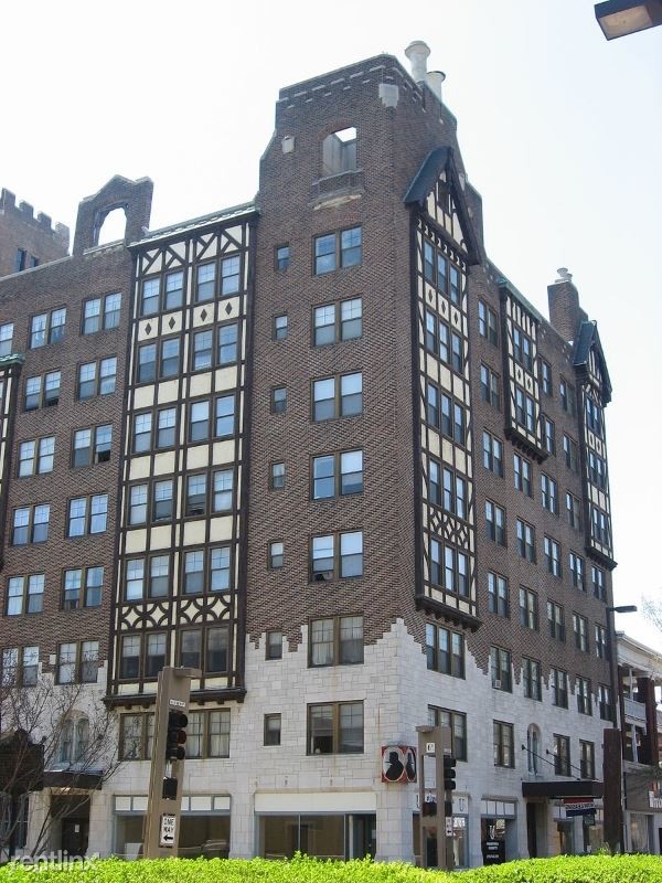 Primary Photo - 1 br, 1 bath Apartment - 600 Broadway Street