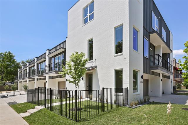 Building Photo - 6250 Oram St
