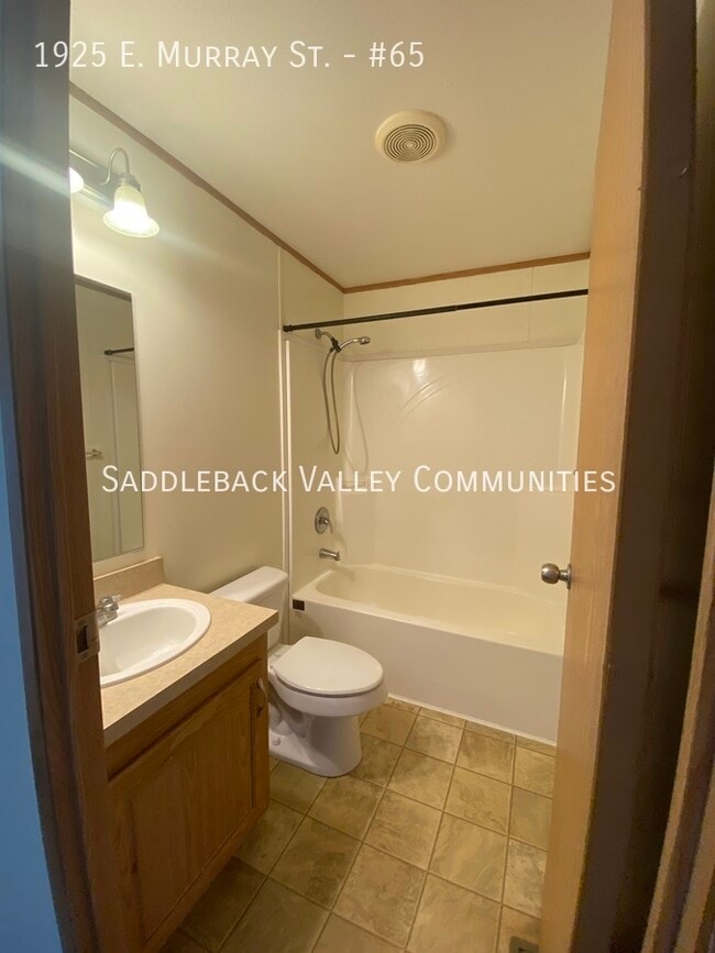 Building Photo - 1925 E Murray St