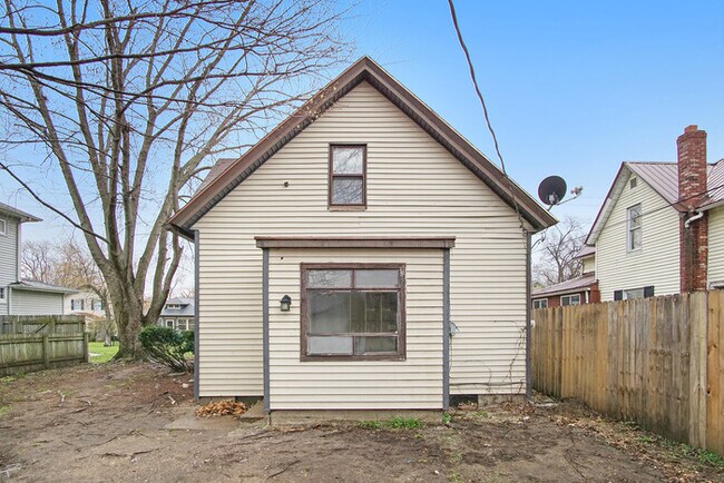 Building Photo - Unlock the Door to Your New Home!