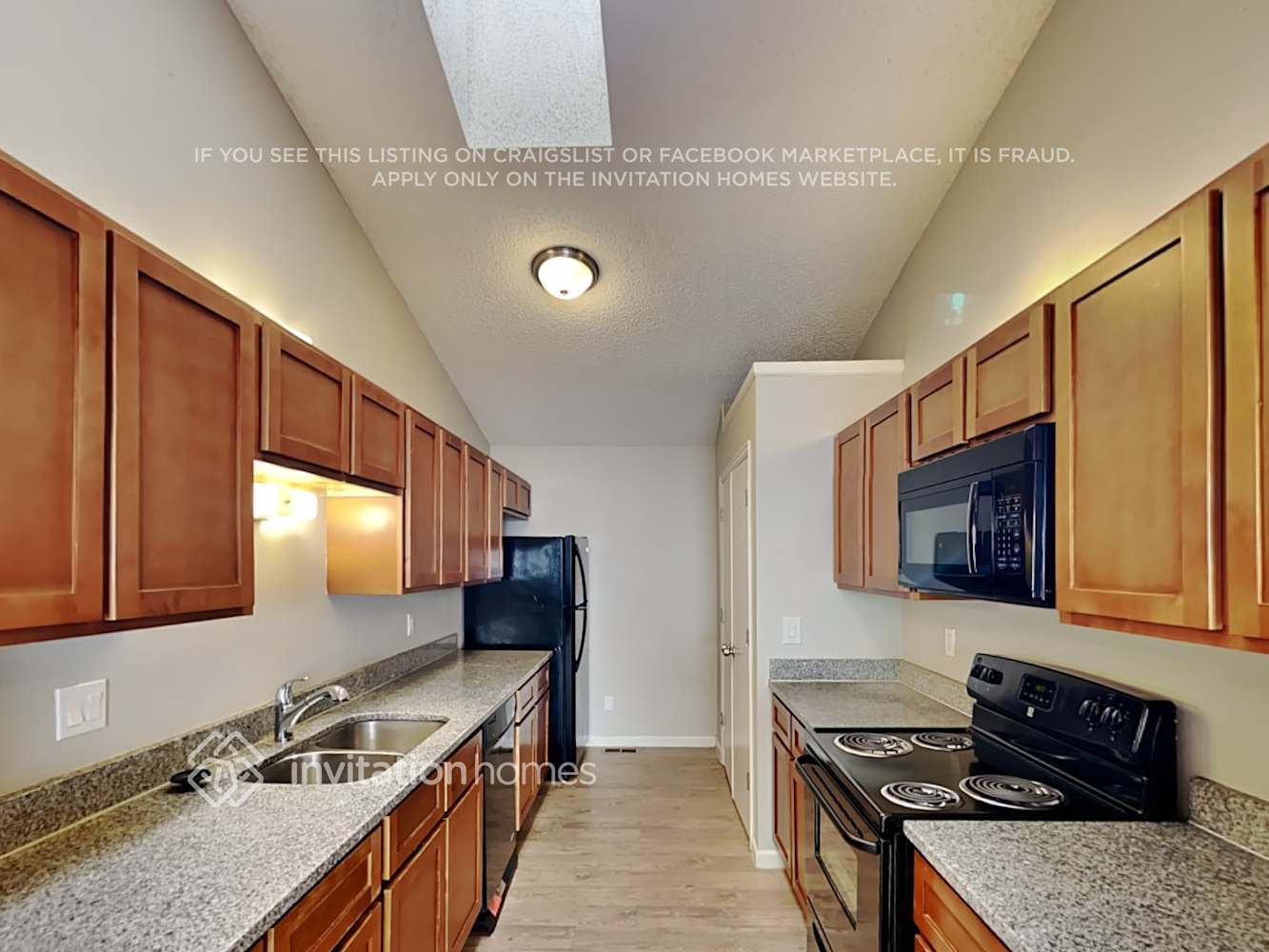Building Photo - 4265 E 133rd Pl