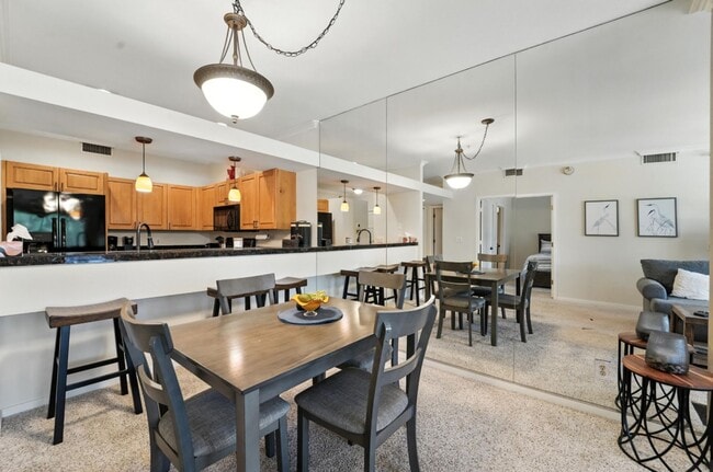 Building Photo - Beautiful 2-Bed, 2-Bath Condo in Gainey Ranch!