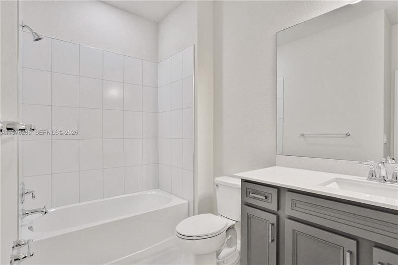 Building Photo - 2202 Appleton Cir S