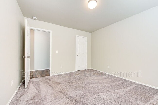 Building Photo - 1929 West Antler Way