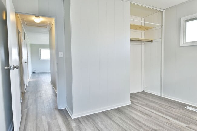 Building Photo - HOUSE for RENT in Champion Twp!